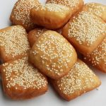 Cara Membuat Roti Goreng Wijen yang Gurih, Lezat dan Praktis