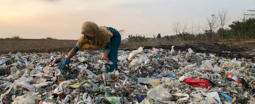 upaya menanggulangi sampah plastik